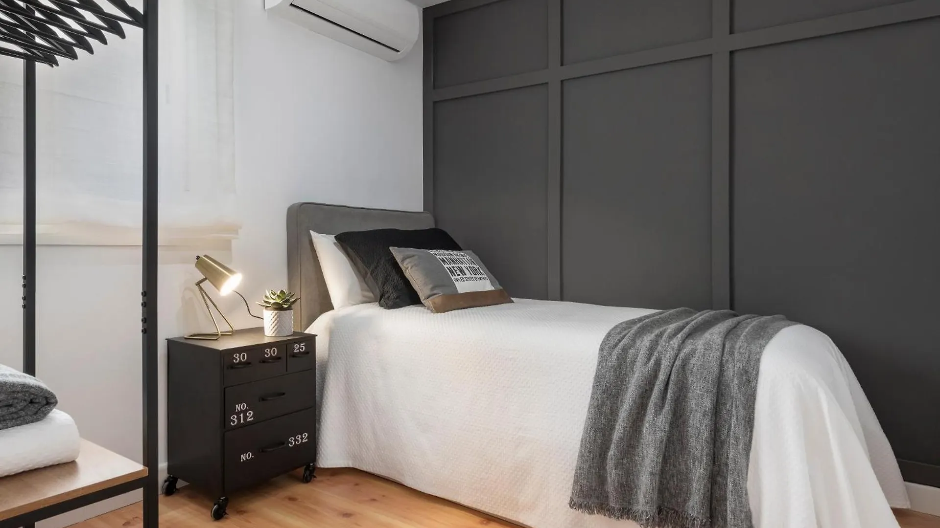 Alohamundi Pasion Apartment Seville